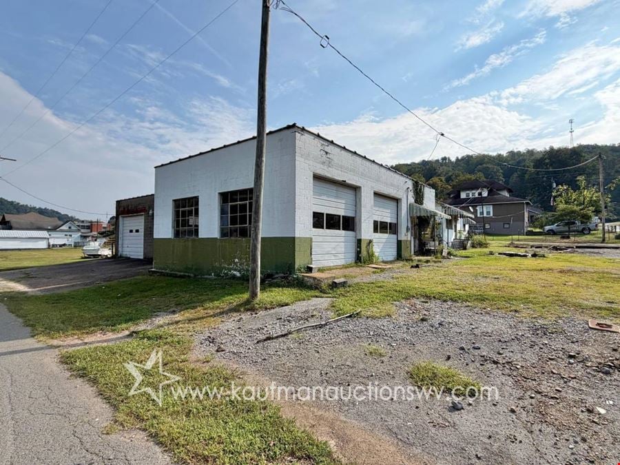 101 3rd St & 303 River St