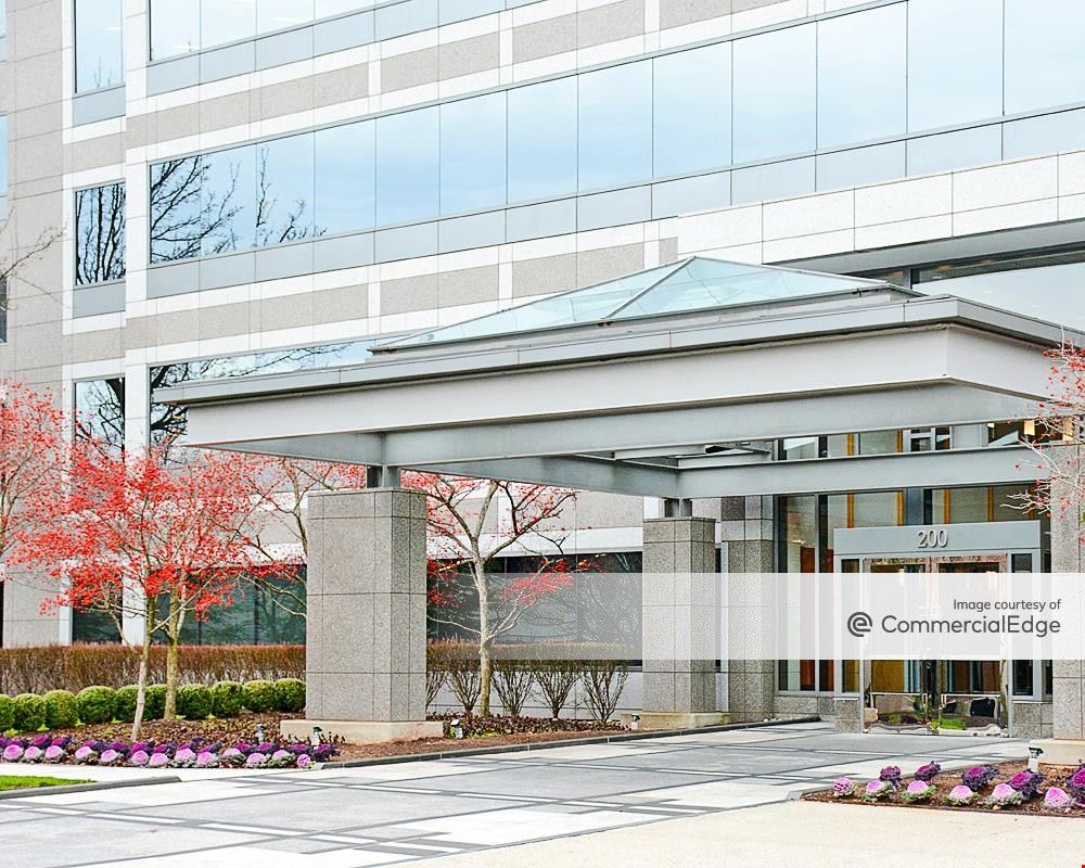 Somerset Corporate Center - 200 Somerset Corporate Blvd