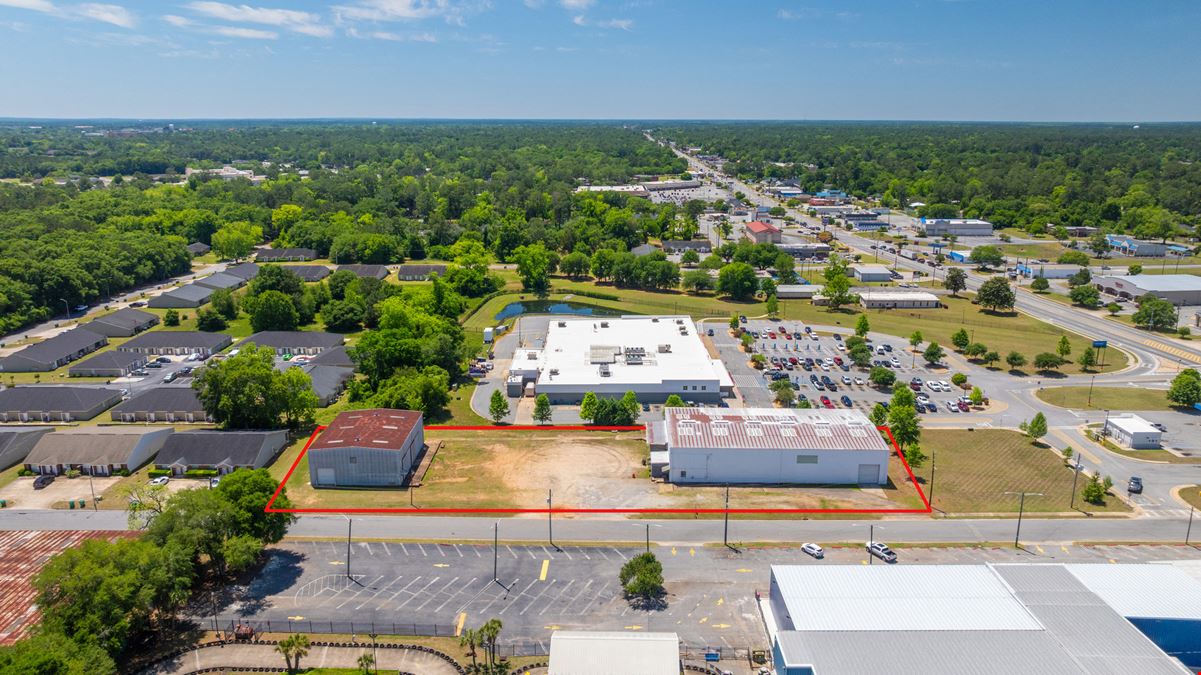 Albany Commercial Center