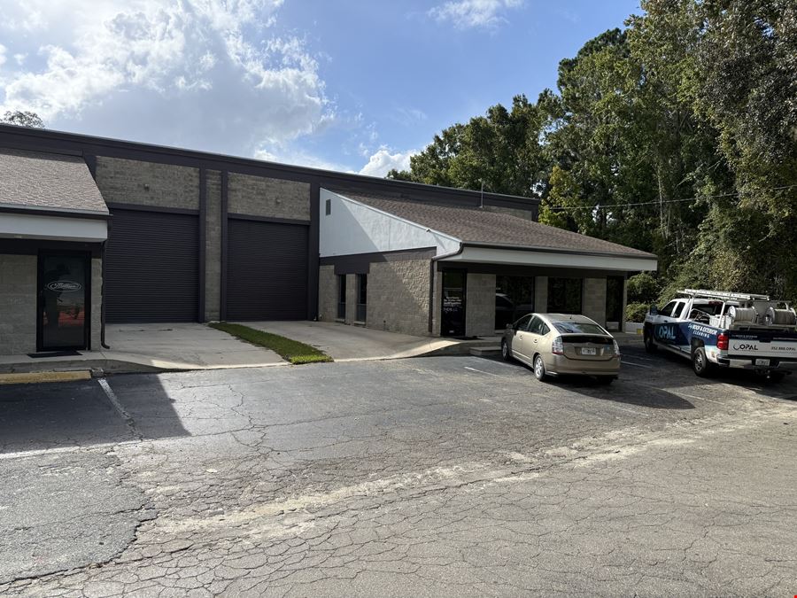 3714-3716 NW 97th Blvd
