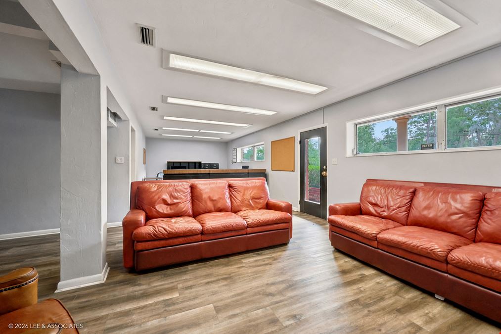 4141 NW 6th Street - Industrial Building