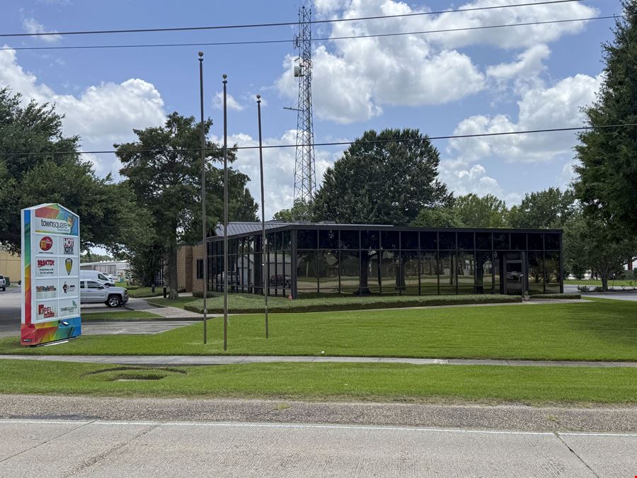 Long Term Net Leased Office Building