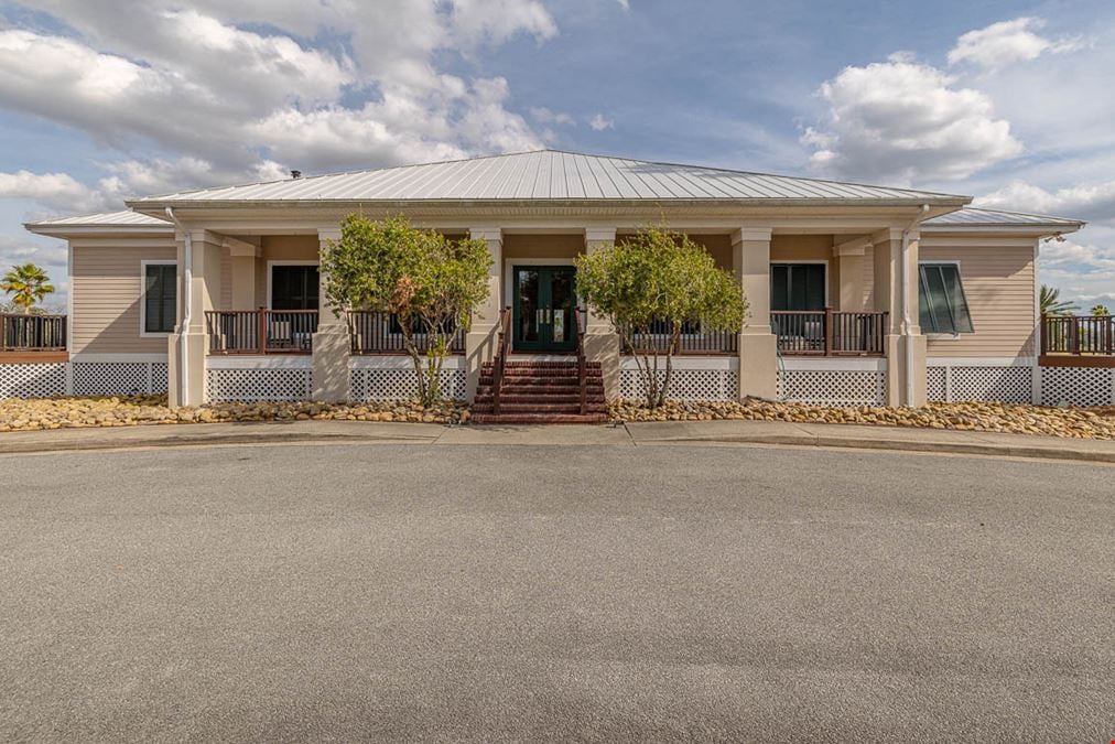 126 Clipper Bay