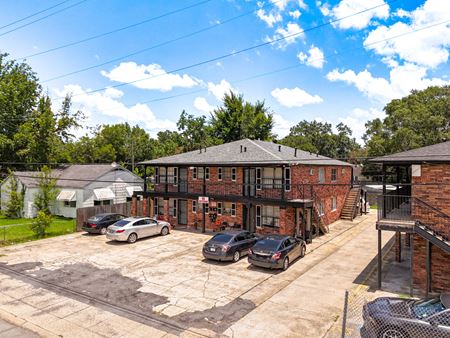Preview of Multi-Family space for Sale at 2766 N Acadian Thwy W