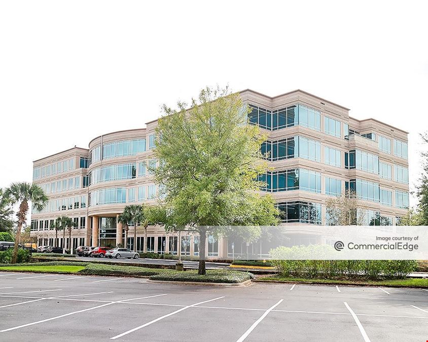 Colonial Center 200 at TownPark