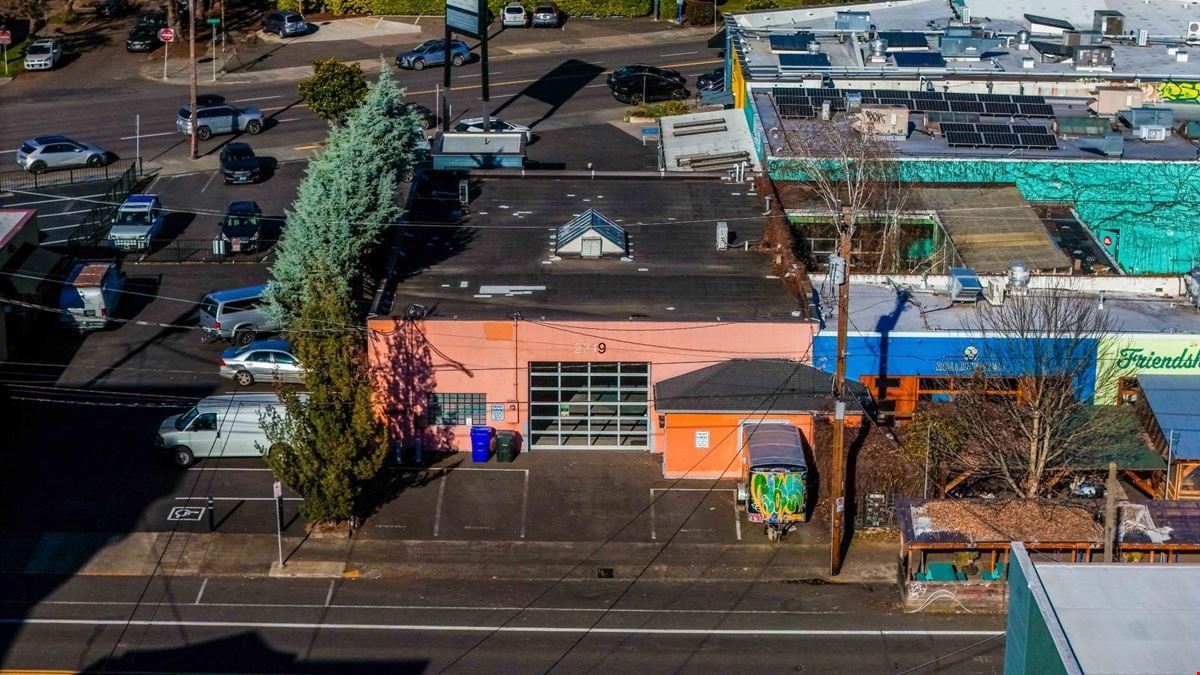 2319 NE Glisan Street, Portland, OR 97232