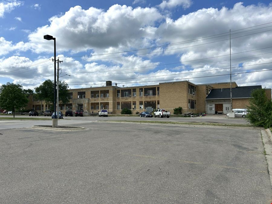 117 3rd Street E.