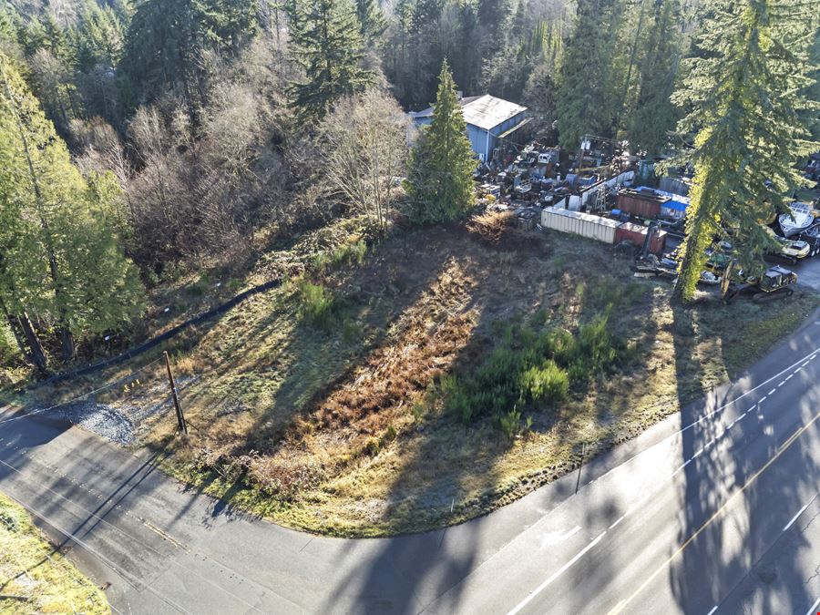 High Visibility 1 Acre Commercial Corner