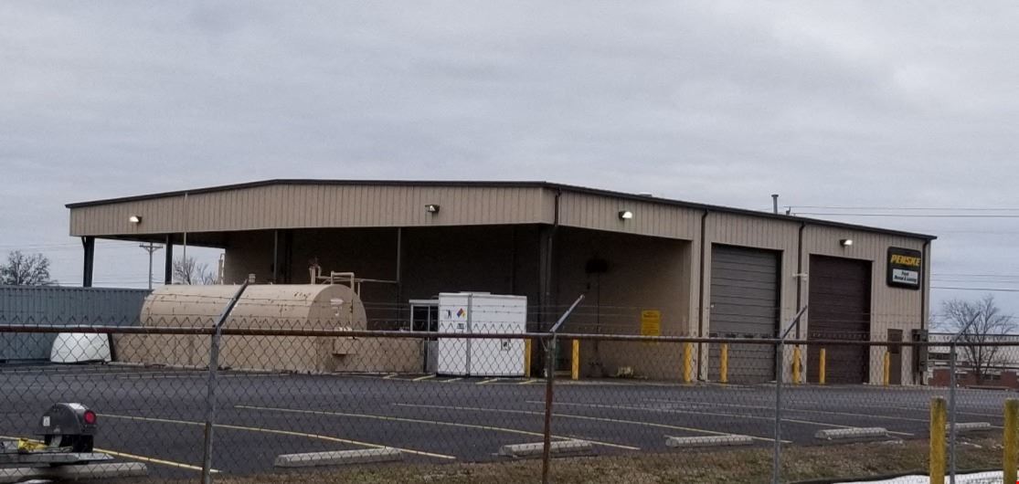 Former Penske Truck