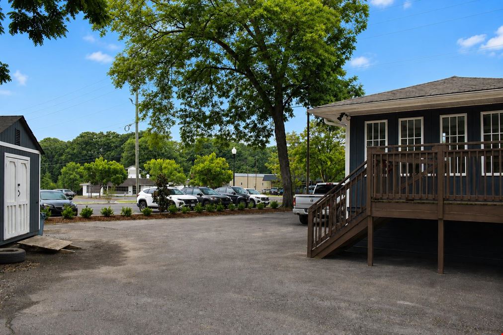 173 Oxmoor Road