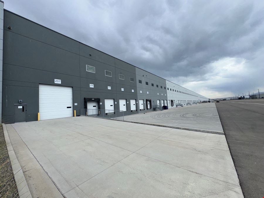 Sublease - 150,000 sf can be subdivided