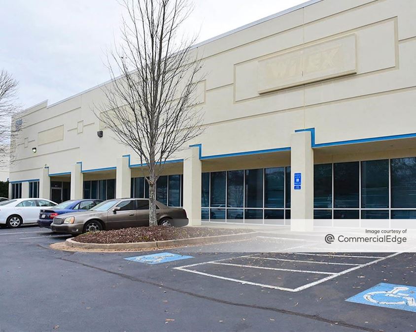 Walton Green Commerce Center - Buildings 4 & 5