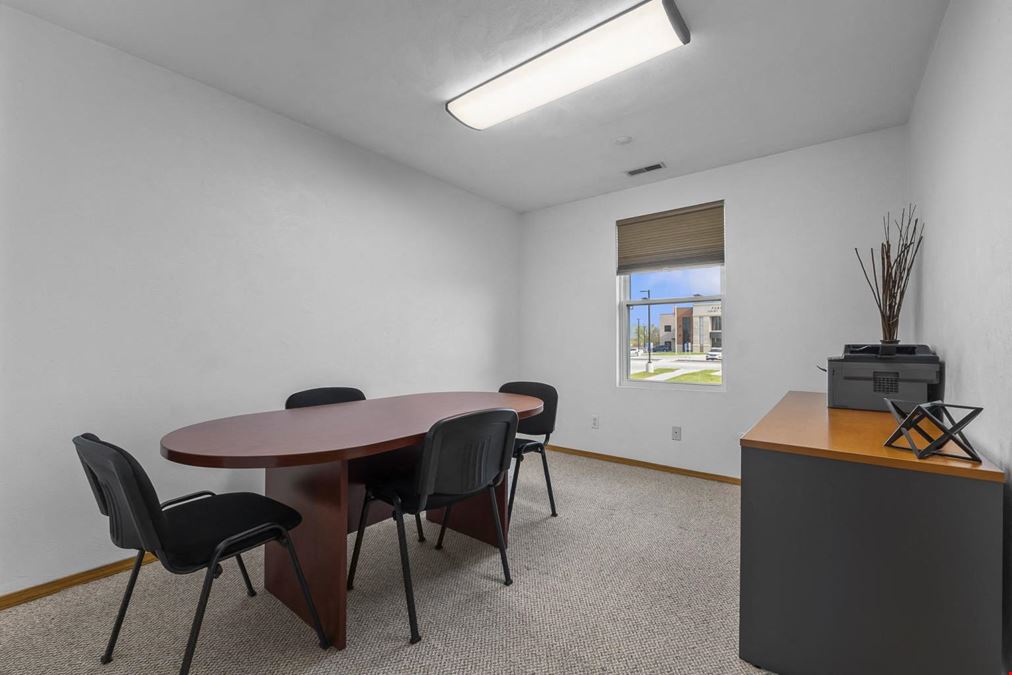 407 W St Joseph St