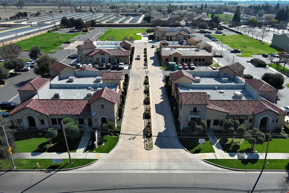 Tuscan Plaza