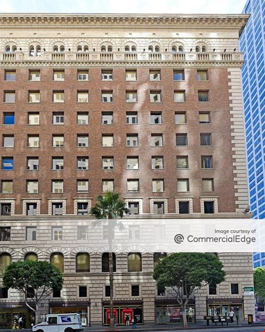 818 West 7th Street