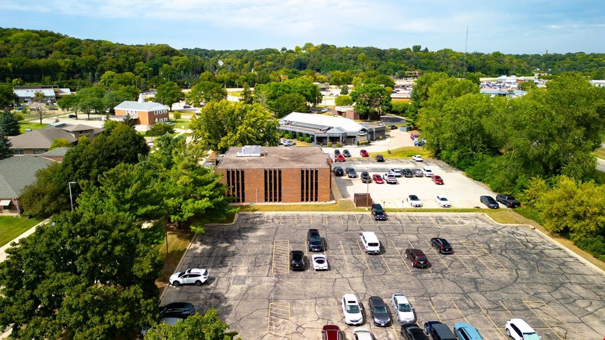 The Omni Building | Move-In Ready SW Suite