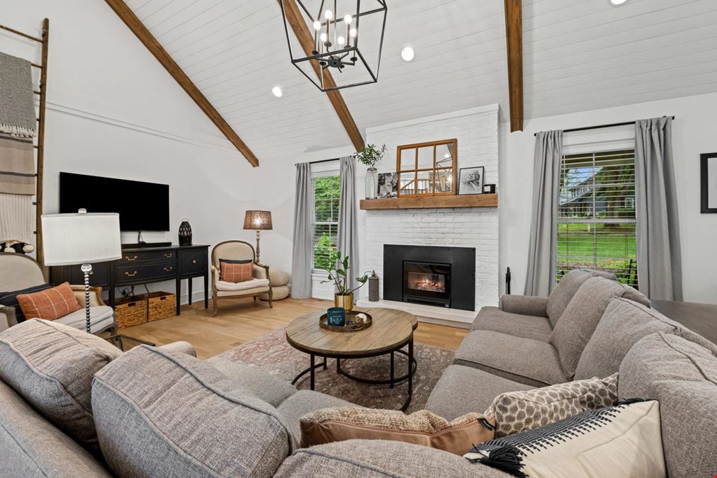 204 Country Commons Road Trout Valley