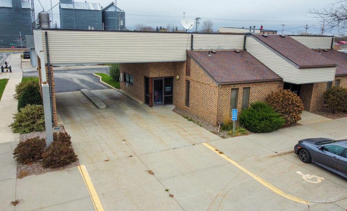 27 2nd St SW - Freestanding Office Building in Downtown Eyota For Sale or Lease