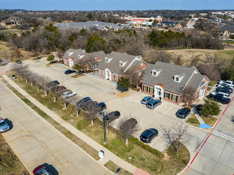 109 River Oaks 