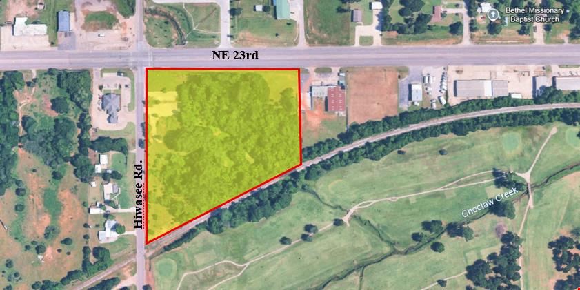 SE Corner of NE 23rd (SH 62) & Hiwasee
