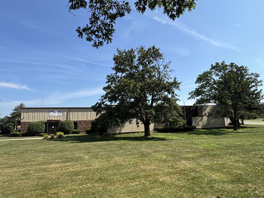 7346 West 400 North