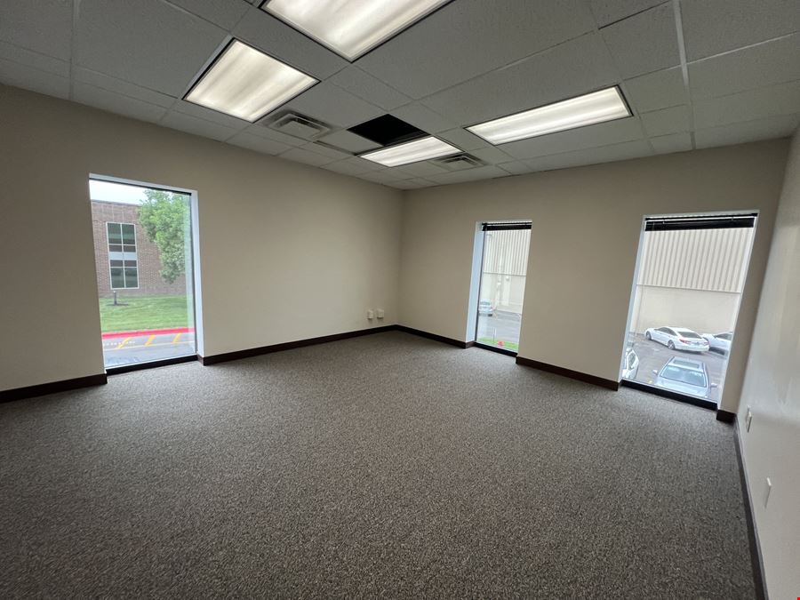 7400 Building