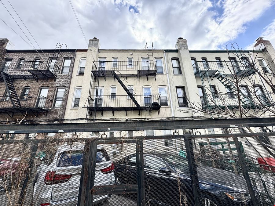 Six Family Building For Sale In Long Island City