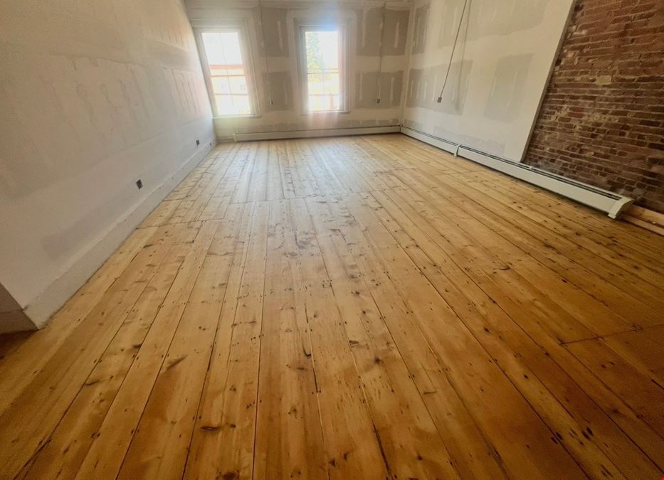 80 Main St 2nd Floor