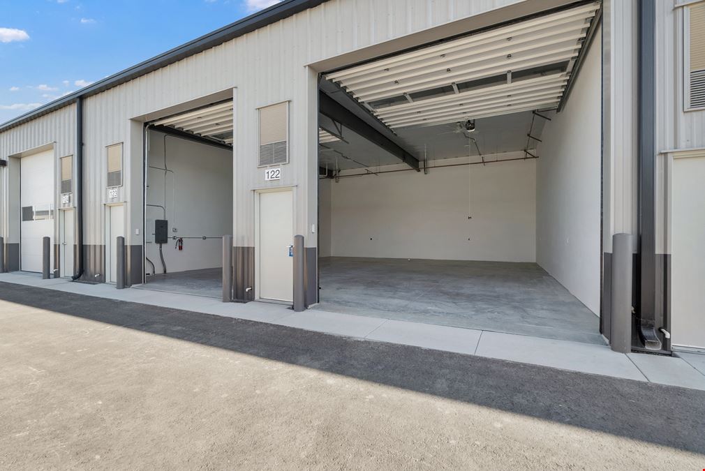 Falcon Storage Condos | Eagle