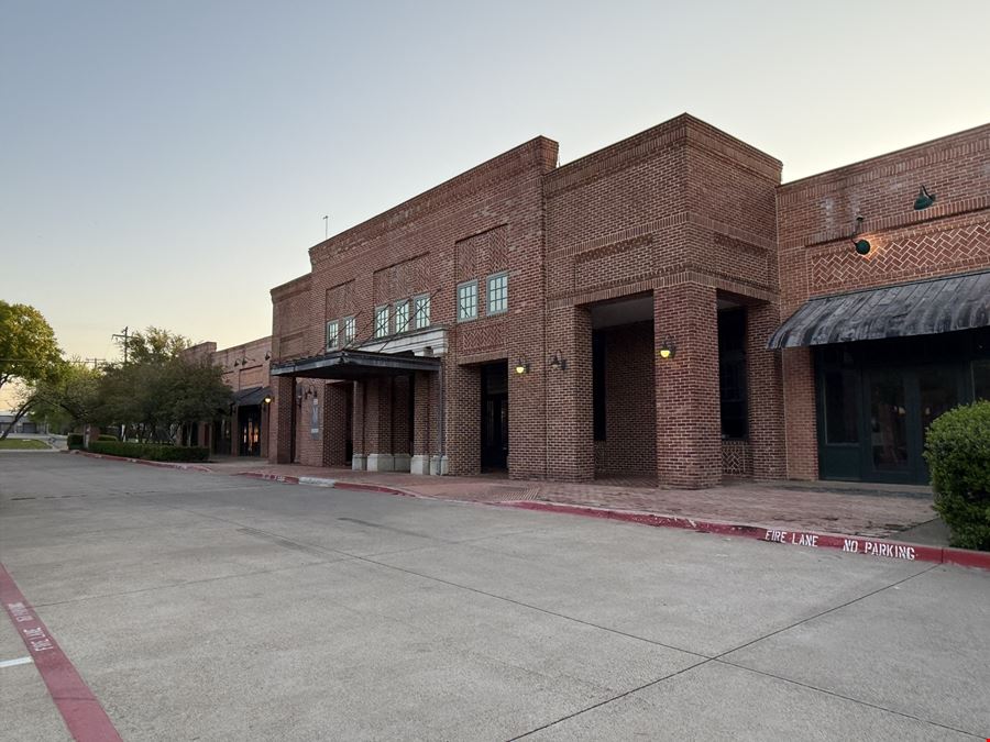 Charming Garden Office Space in Downtown Grapevine