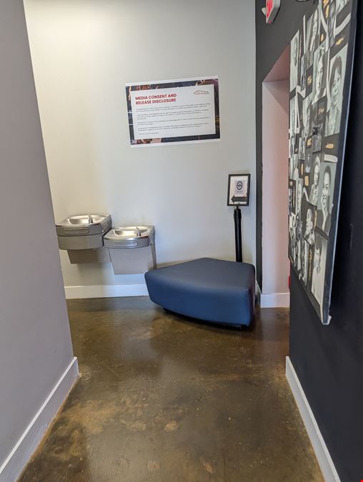 903 E Laburnum Henrico, VA Suite 102