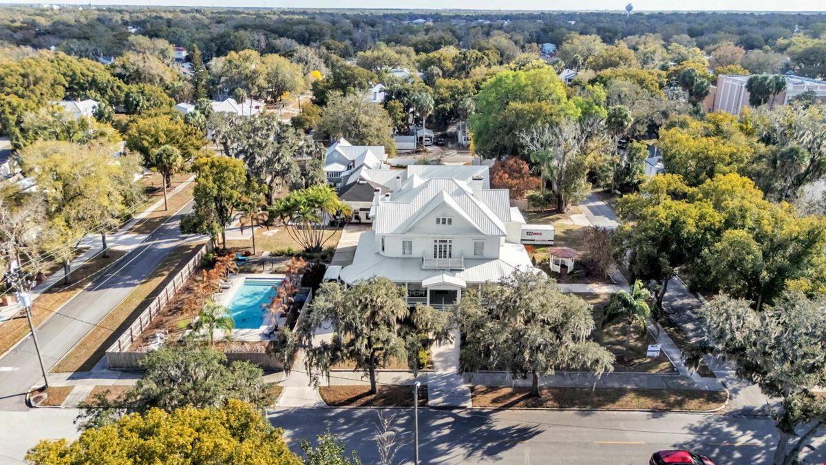 Historic Downtown Bartow Estate Commercial or Residential - 3 Buildings, 1 Parcel on .73 Acres