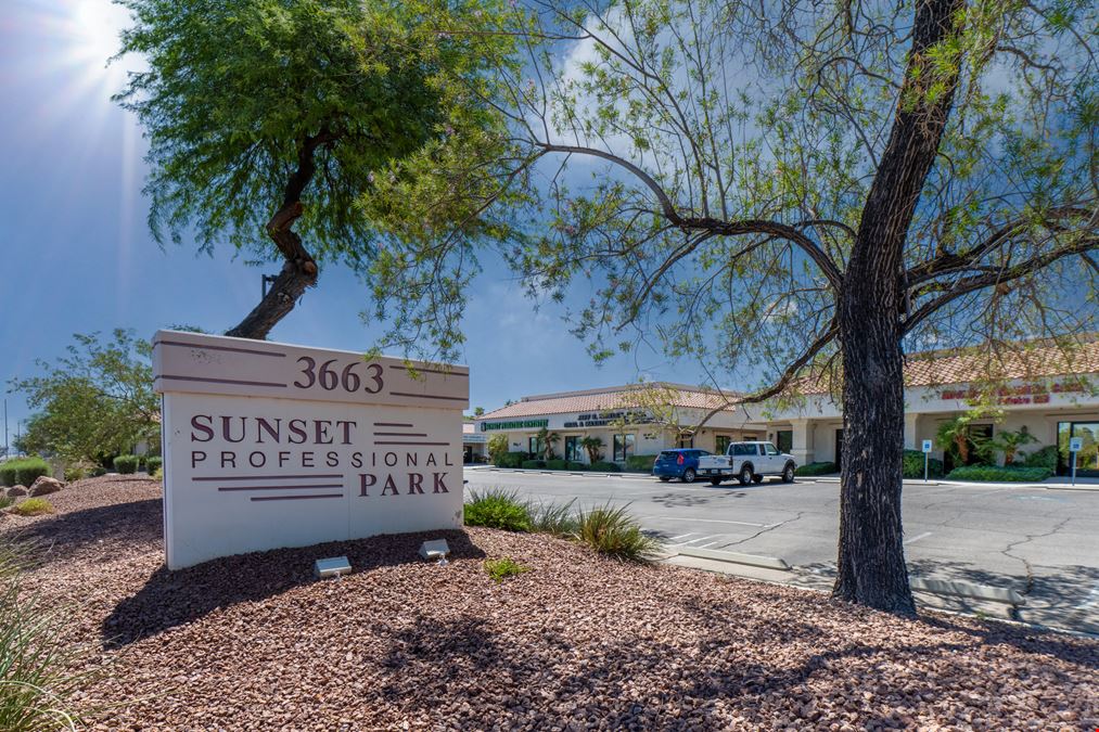 3663 E Sunset Rd