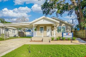 Distinctive Commercial Building in Historic Pensacola Corridor