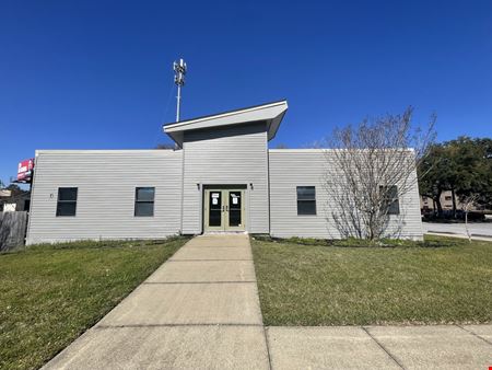 Preview of Office space for Sale at 2050 West Blount Street