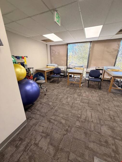 Suite #105 17 Fontana Ln – Medical/Office Condo