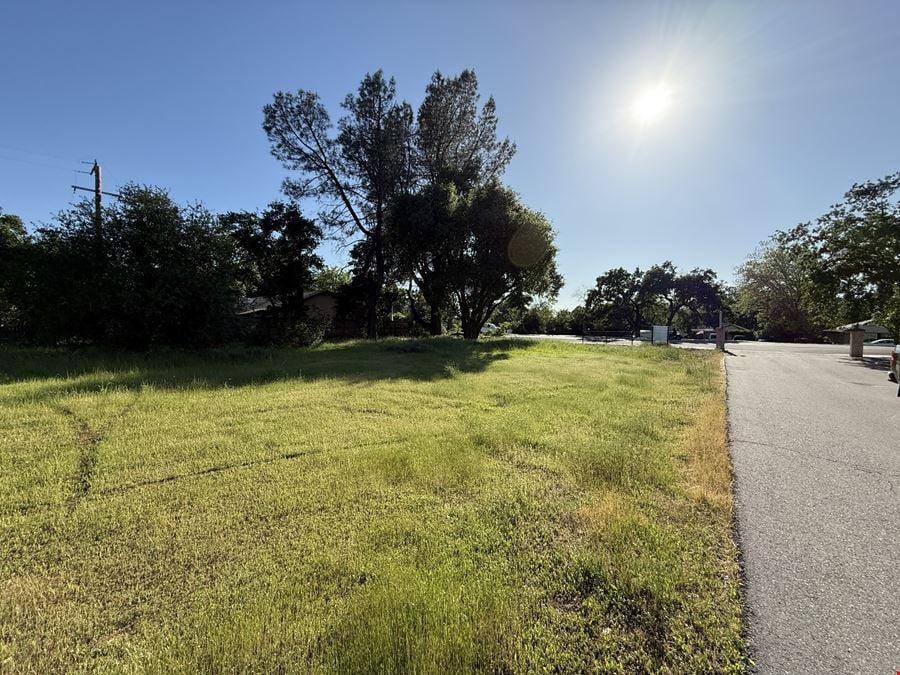 3643/3645 Bechelli Ln
