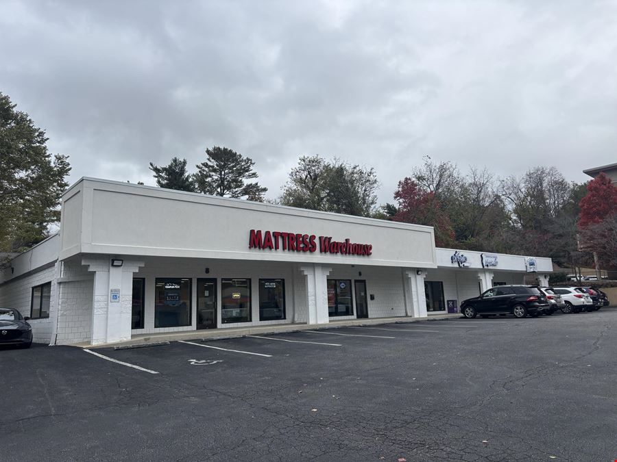 Retail End-cap on Merrimon Ave