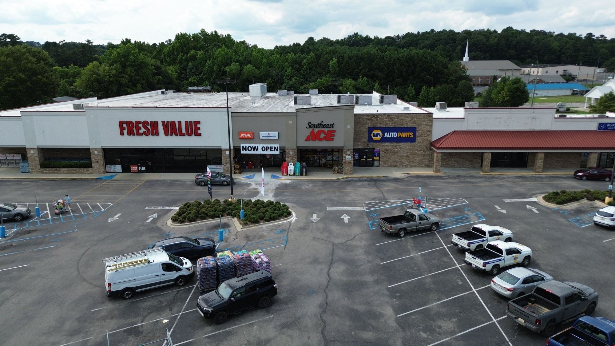 Crossroads Plaza