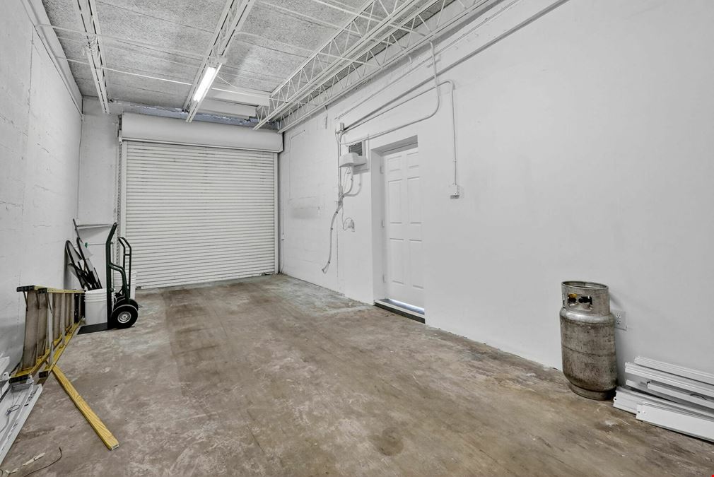 2120 SW 60th Ter
