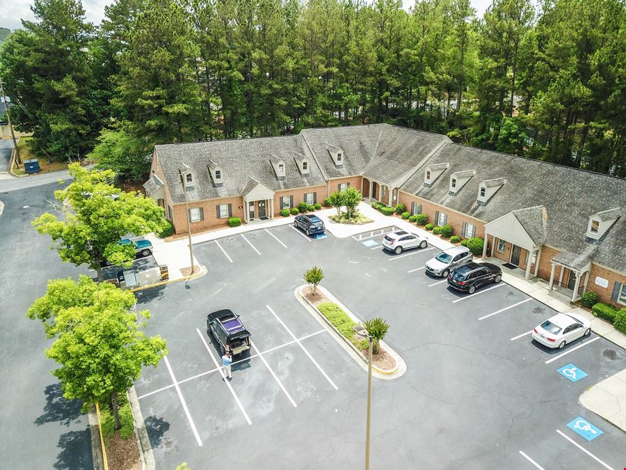 Macon Office Space | Northside Square | ±180-5,089 SF