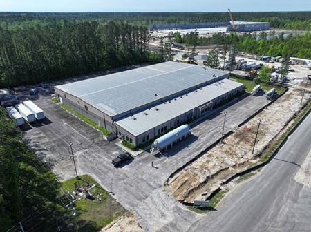 Preview of Industrial space for Rent at 605 Bob Gifford Blvd