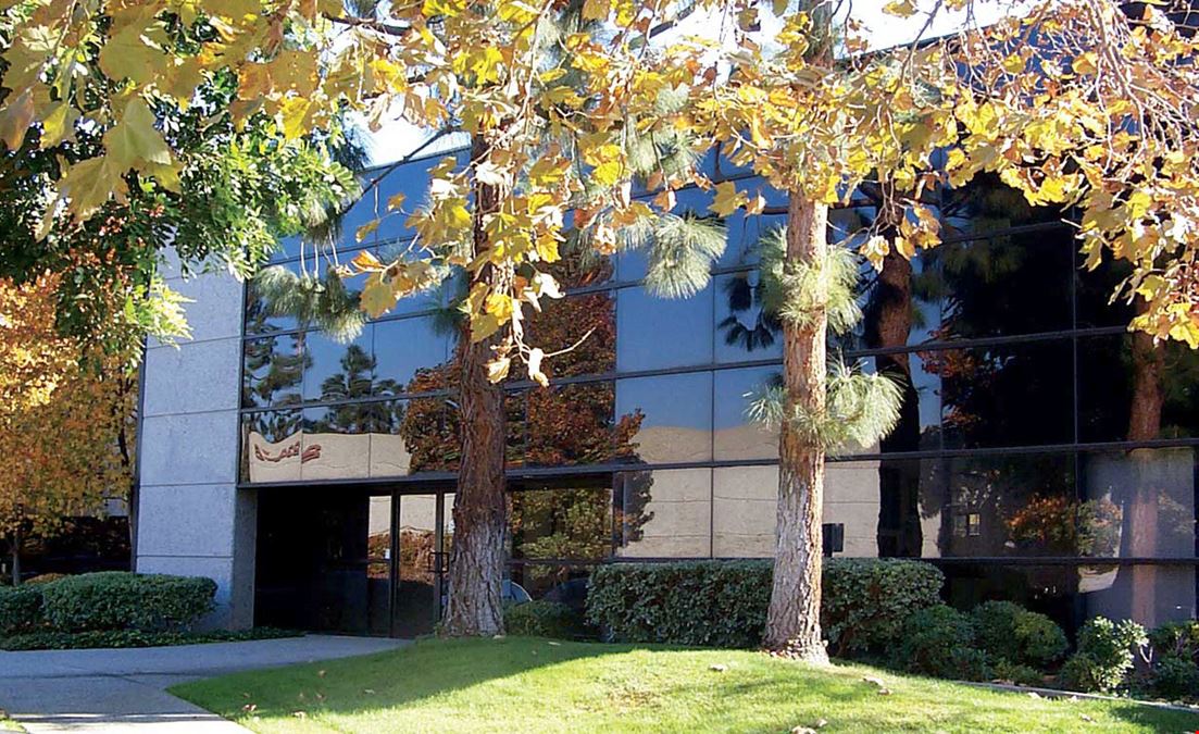 2345 CAMINO VIDA ROBLE