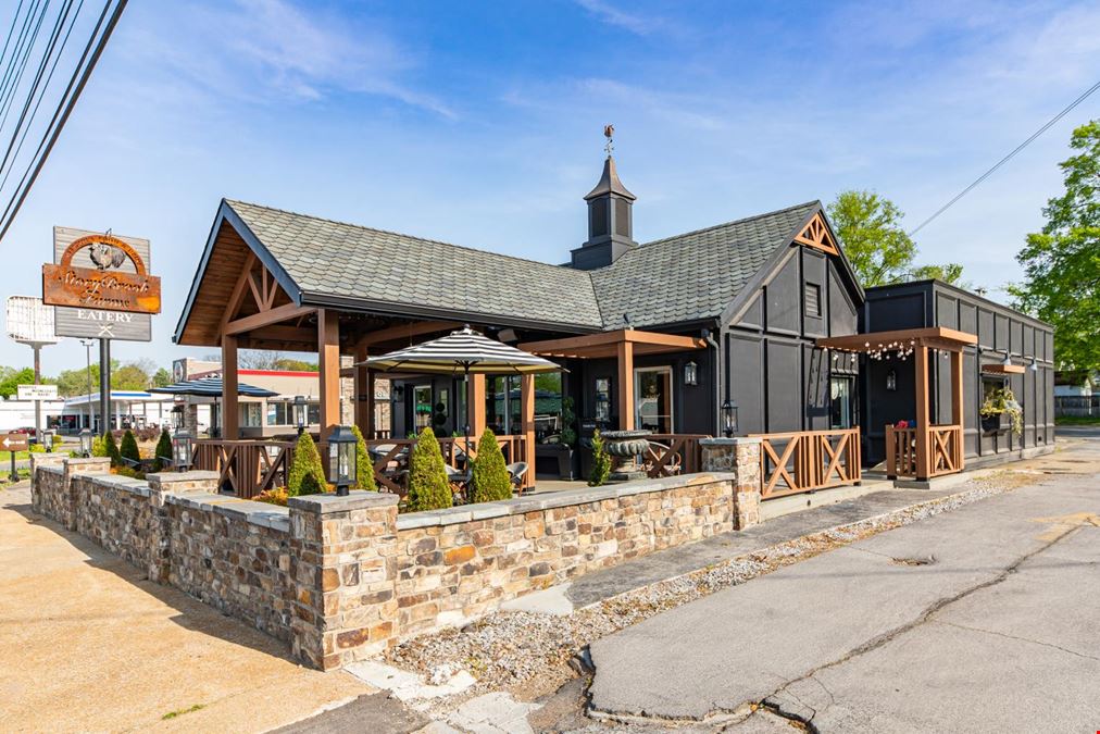 320 W College St, Pulaski TN