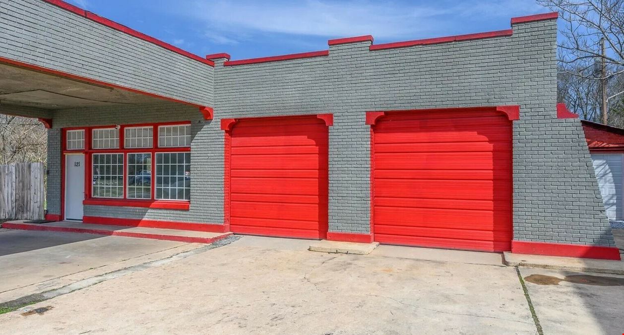 121 North Main Street