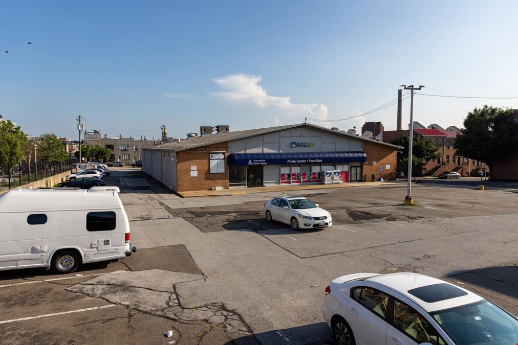 2801 Foster Ave
