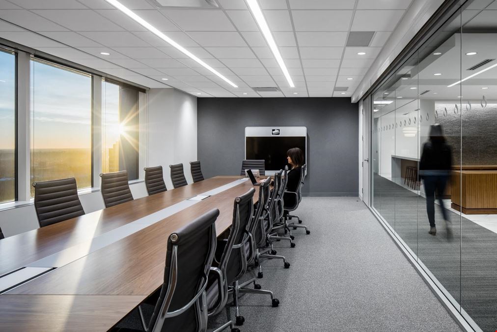 33 S 6th Street Sublease