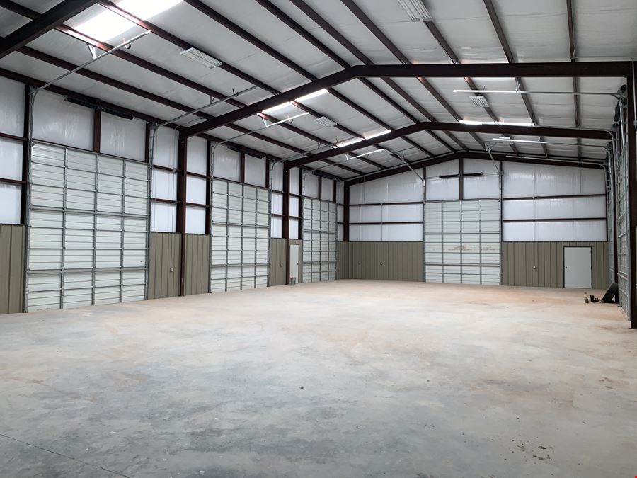 6 Bay Shop W/ T5 Lighting on 3.59 Acres