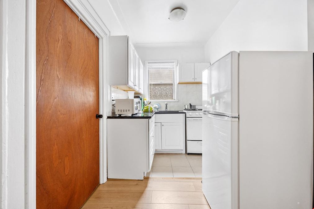 152-26/28 Northern Blvd