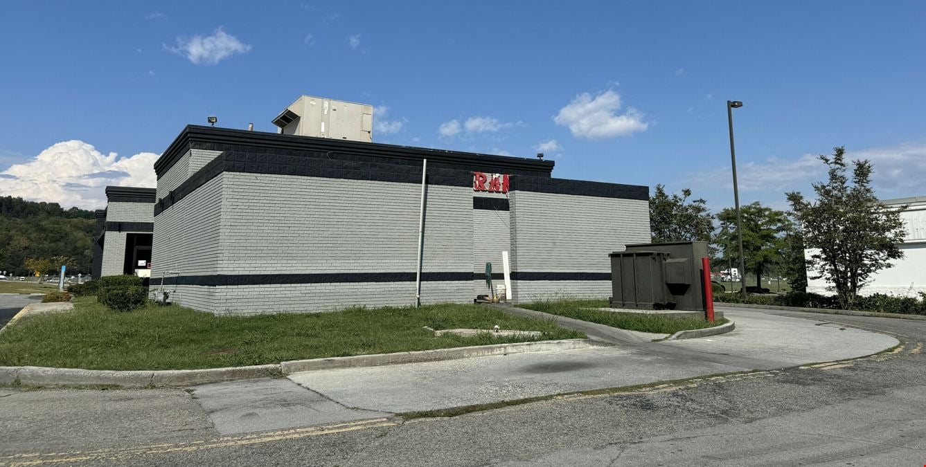 Free Standing Restaurant with Drive Thru